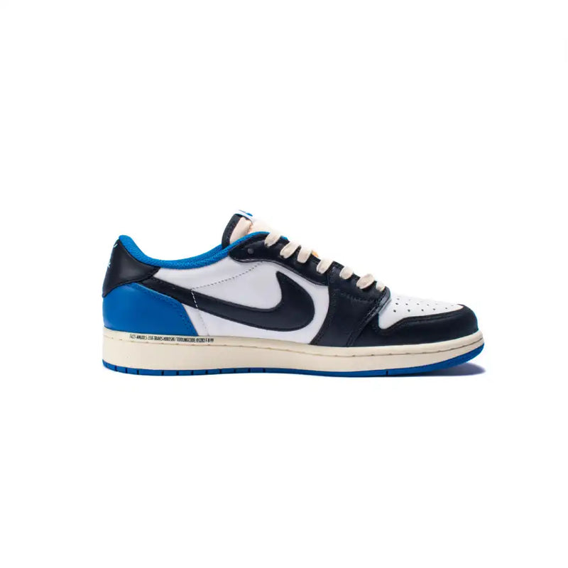 Tênis Air Jordan 1 Low x Travis Scott  Fragment Design