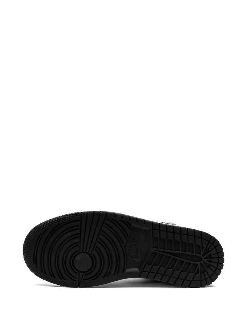 Tênis Air Jordan 1 Low