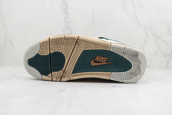Tênis Air Jordan 4 "Snorlax"