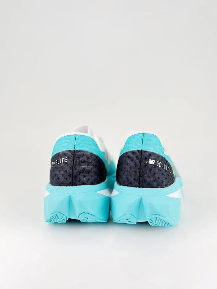 Tênis New Balance Fuelcell Supercomp Elite V4 - Turquesa/Preto