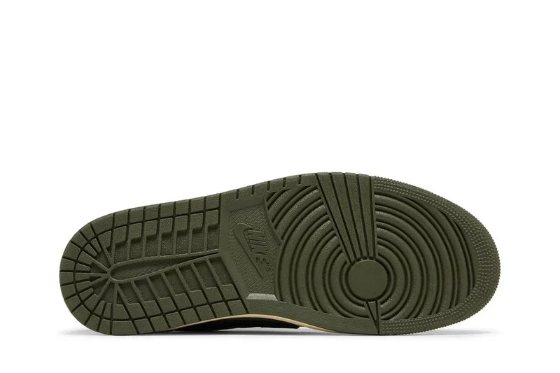 Tênis Air Jordan 1 x Travis Scott Retrô Low OG SP